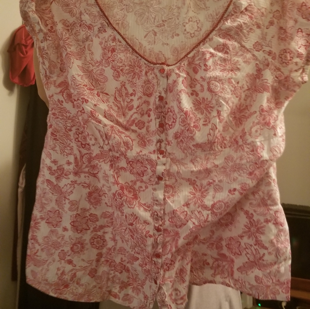 Women's blouse